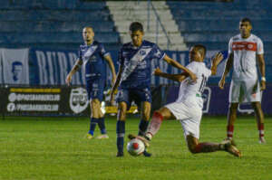 Taubaté 1 x 1 Linense - Burro da Central segue sem vencer