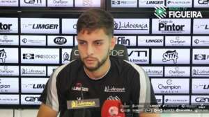 Sem vacina, volante desfalca Figueirense