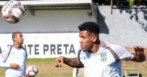 Na Ponte Preta, um caso que cheira mal