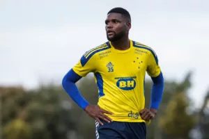 Mineiro: Volante está de saída do Cruzeiro e destino pode ser o Avaí