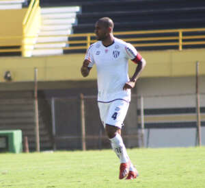 Paulista A3: Capitão do EC São Bernardo, Alexandre cita ajustes