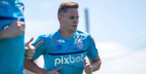 Com lesão, atacante Alemão deixa Novo Hamburgo e volta ao Avaí