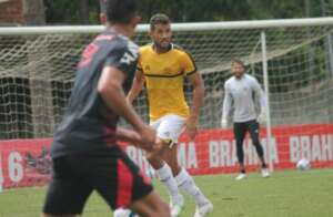 Criciúma empata com Athletico em jogo-treino no CT do Caju