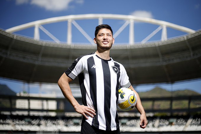 Botafogo oficializa contratação de volante ex-Mirassol