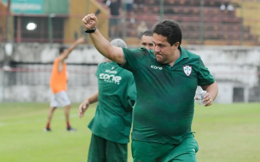 Potiguar: Após renovar com treinador, ABC anuncia permanência de goleiro e  volante ex-Ferroviário