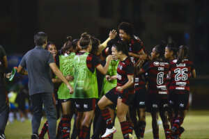BRASILEIRÃO FEMININO: Flamengo sai atrás, mas goleia e mantém invencibilidade
