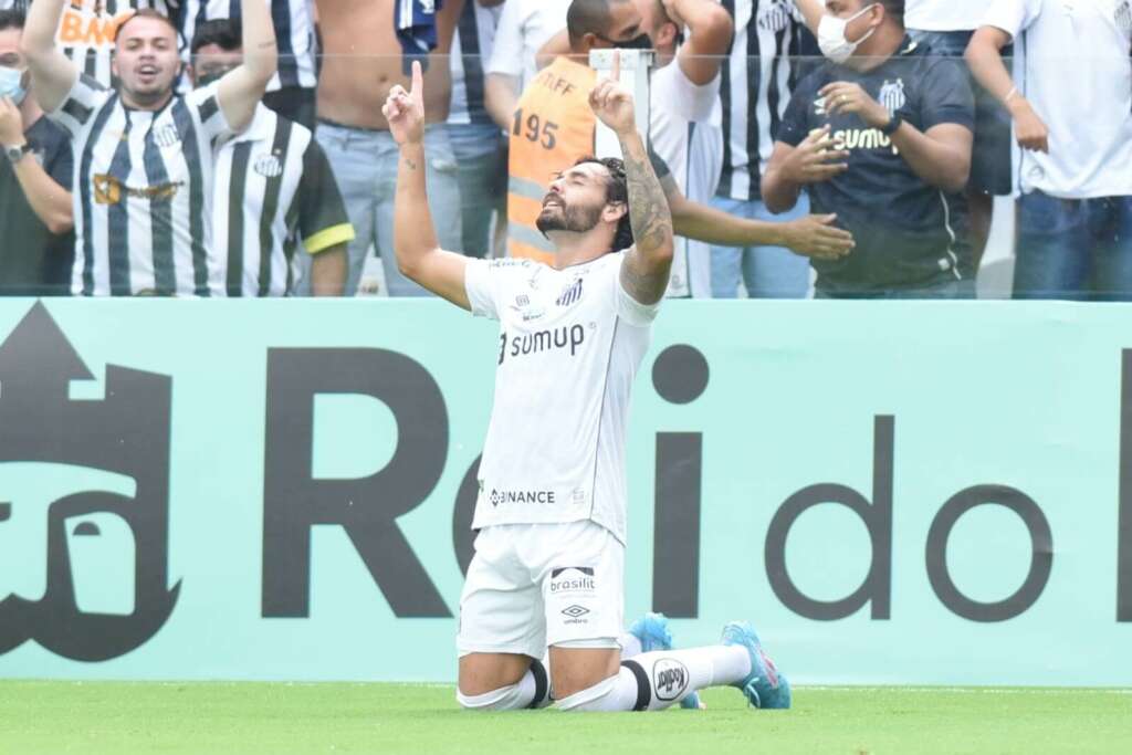 Goulart explica vexame santista e foca no Brasileirão