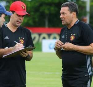 Time do Carioca contrata filho de Antônio Lopes como treinador