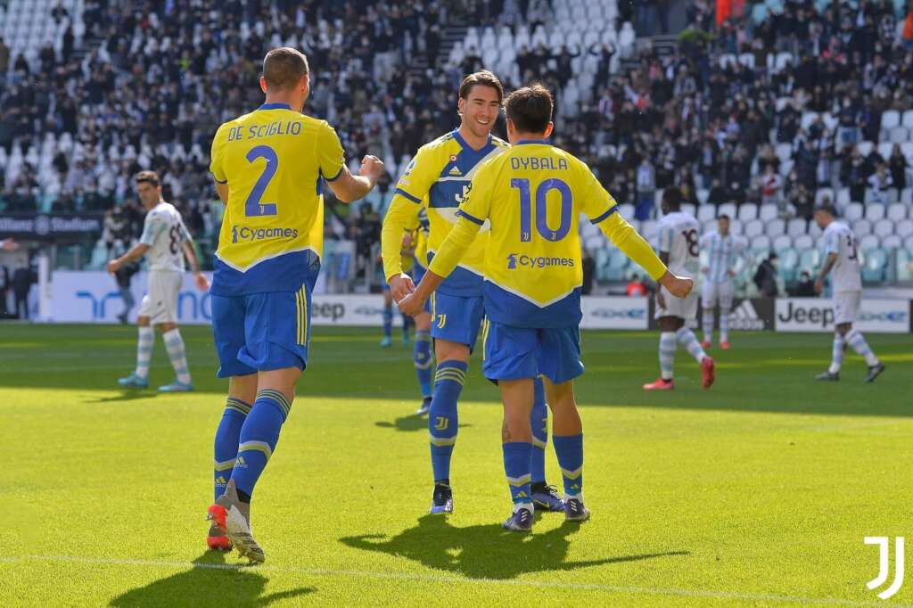 ITALIANO: Juventus vence lanterna Salernitana e aumenta série invicta