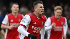 INGLÊS: Martinelli garante vitória do Arsenal em jogo cheio de golaços contra o Watford