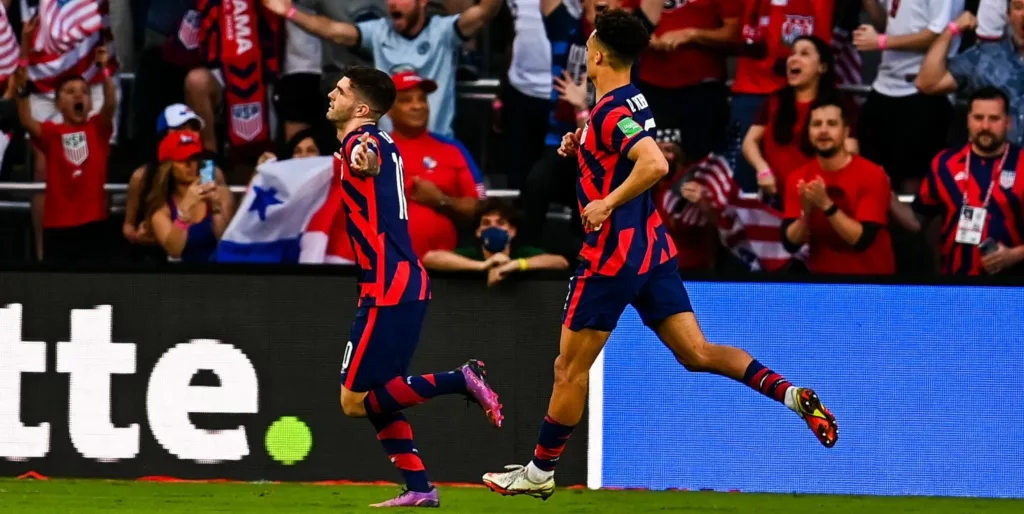 Estados Unidos goleiam e praticamente se garantem na Copa; México precisa apenas de um ponto