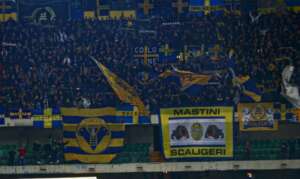 Italiano: Hellas Verona punido por racismo