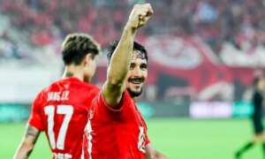 América-MG anuncia Aloísio, o 'Boi Bandido'