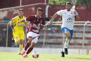 PAULISTA A2: Oeste vence e segue na cola do líder