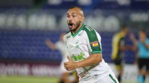 Guaraní-PAR 2 (4) x (5) 3 América-MG - Corinthians? Aqui não!