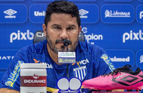 Copa do Brasil: Barroca quer excelência do Avaí 2 Eduardo Barroca, técnico do Avaí
