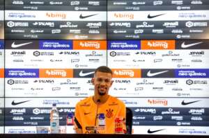 João Victor promete um novo Corinthians neste sábado 