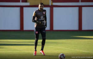 Chapecoense pode contratar goleiro 