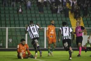 Figueirense foca na Série C do Brasileiro