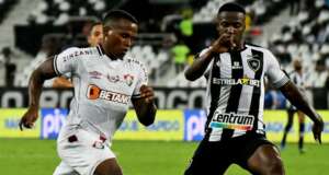 CARIOCA: Fluminense e Botafogo definem adversário do Fla na final