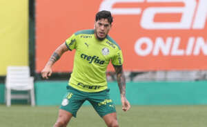 Convocações obrigam Palmeiras a improvisar na defesa na fase final do Paulistão