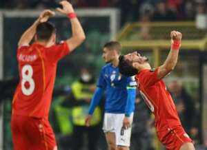 ELIMINATÓRIAS: Itália perde da Macedônia e está fora da Copa; Portugal segue na briga
