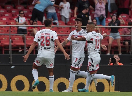 jogadores sao paulo comemoracao 2022 01