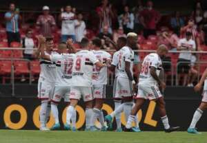 São Paulo x São Bernardo - Qual santo é mais forte?