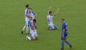 Monte Azul 2 x 1 Rio Claro - Azulão se salva