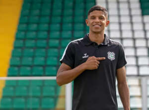 Figueirense garante permanência de destaque