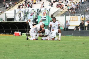 Comercial 4 x 2 EC São Bernardo – Bafo vira e assume a liderança