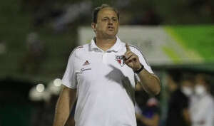 Seleção FI do Paulistão nas mãos de Ceni