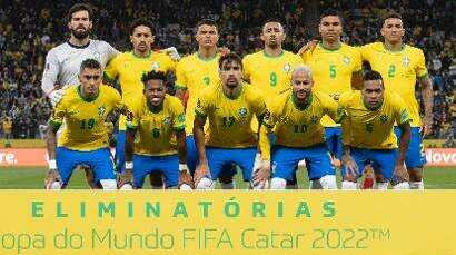 selecao brasileira posa para foto antes de jogo das eliminatorias da copa do mundo do qatar 1640714850934 v2 450x337 e1648097993154