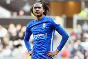 Jogador do Manchester United tem casa assaltada e é ameaçado com faca