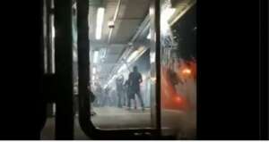 Torcedores de São Paulo e Corinthians entram em conflito e paralisam linha de trem