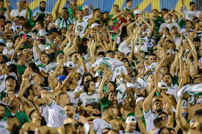 torcida guarani brinco 01