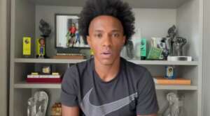 Willian, do Corinthians, repudia violência e cobra autoridades