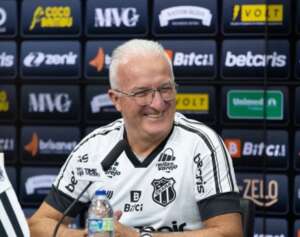 Brasileirão: Dorival Junior celebra vitória contra o Palmeiras na estreia