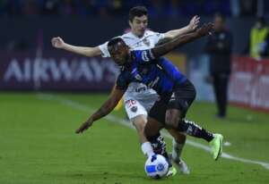 Independiente Del Valle-EQU 1 x 1 Atlético-MG - Hulk chega a marca histórica, mas Galo empata