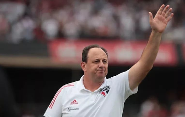 Ceni pede para diretoria do São Paulo segurar jogadores