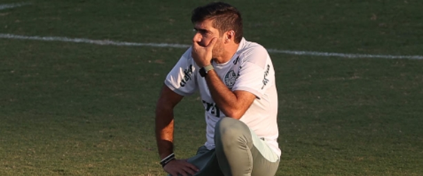 Abel Ferreira treinando o Palmeiras