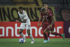 Tolima-COL 0 x 2 Atlético-MG - Galo não empolga, mas estreia com vitória