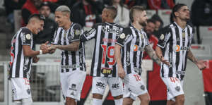 Brasileirão com dois alvinegros na ponta. O que vale ?