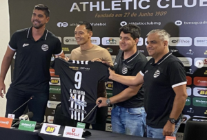 Ricardo Oliveira deixa Athletic e insinua aposentadoria