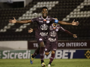 CSA deve anunciar ex-atacante de Goiás e Fortaleza