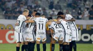 Corinthians x Fortaleza - Um olho no G4 e outro na degola!