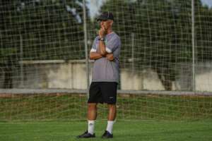 Série C: Técnico do Floresta analisa duelo direto: 'Não tem jogo fácil'