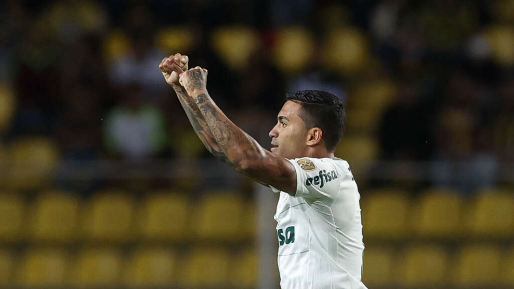 Dudu alcança marca histórica pelo Palmeiras na Libertadores