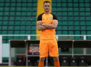 Figueirense lança uniforme em homenagem ao goleiro Wilson