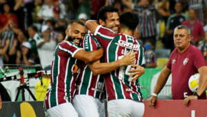 Fluminense 3 x 2 Vila Nova - Fluzão faz 3 gols no segundo tempo e fica em vantagem